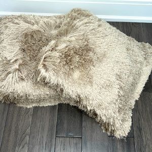 Safavieh chic accent shag pillows